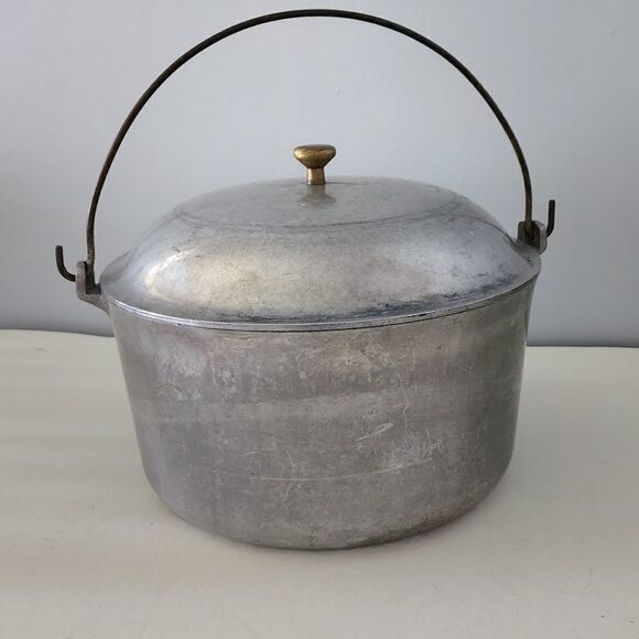 Vintage Household Institute Aluminum Cooking Utensils HI Cookware  - Picture 1 of 9